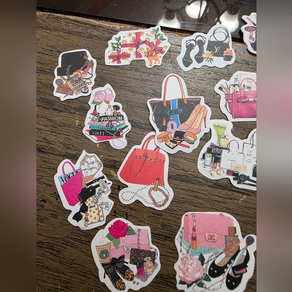 21pcs Girly Designer Bags & Make Up Diary Stickers - Picture 3 of 4
